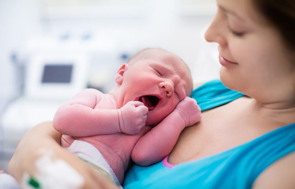Žmogaus papilomos virusas gimdymo metu perduodamas iš motinos vaikui